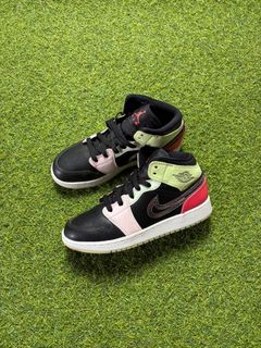 (Kategori: ) berada di . Dikirim oleh thriftbabby (ID iklan 1382401845, Gambar 1). Deskripsi: .