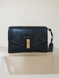 (Kategori: ) berada di . Dikirim oleh oviliastore1 (ID iklan 1382394479, Gambar 1). Deskripsi: .