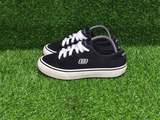 (Category: ) located in . Submitted by Abejaa95 (Listing ID 1382301757, Image 1). Description: .