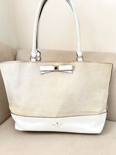 (Kategori: ) berada di . Dikirim oleh prlvdbybils (ID iklan 1382336398, Gambar 1). Deskripsi: .