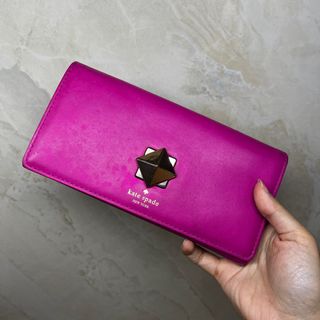 (Kategori: ) berada di . Dikirim oleh estelle.preloved (ID iklan 1382402708, Gambar 1). Deskripsi: .
