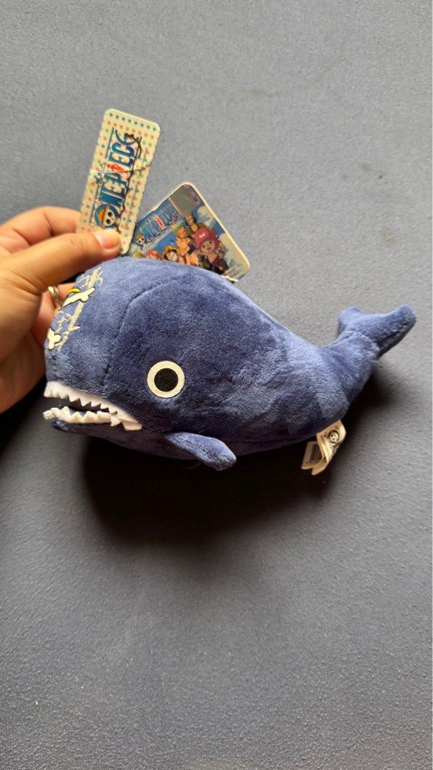Licensed One Piece Laboon Whale Plush Toys Doll Keychain (Category: Plushies & Soft Toys) located in Mabalacat. Submitted by fangal_finds (Listing ID 1382314178, Image 1). Description: Licensed One Piece Laboon Whale Plush Toys Doll Key Chain Pendant Strap 7" 18Cm.