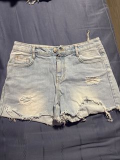 (Category: ) located in . Submitted by m0chisung (Listing ID 1382464235, Image 1). Description: .