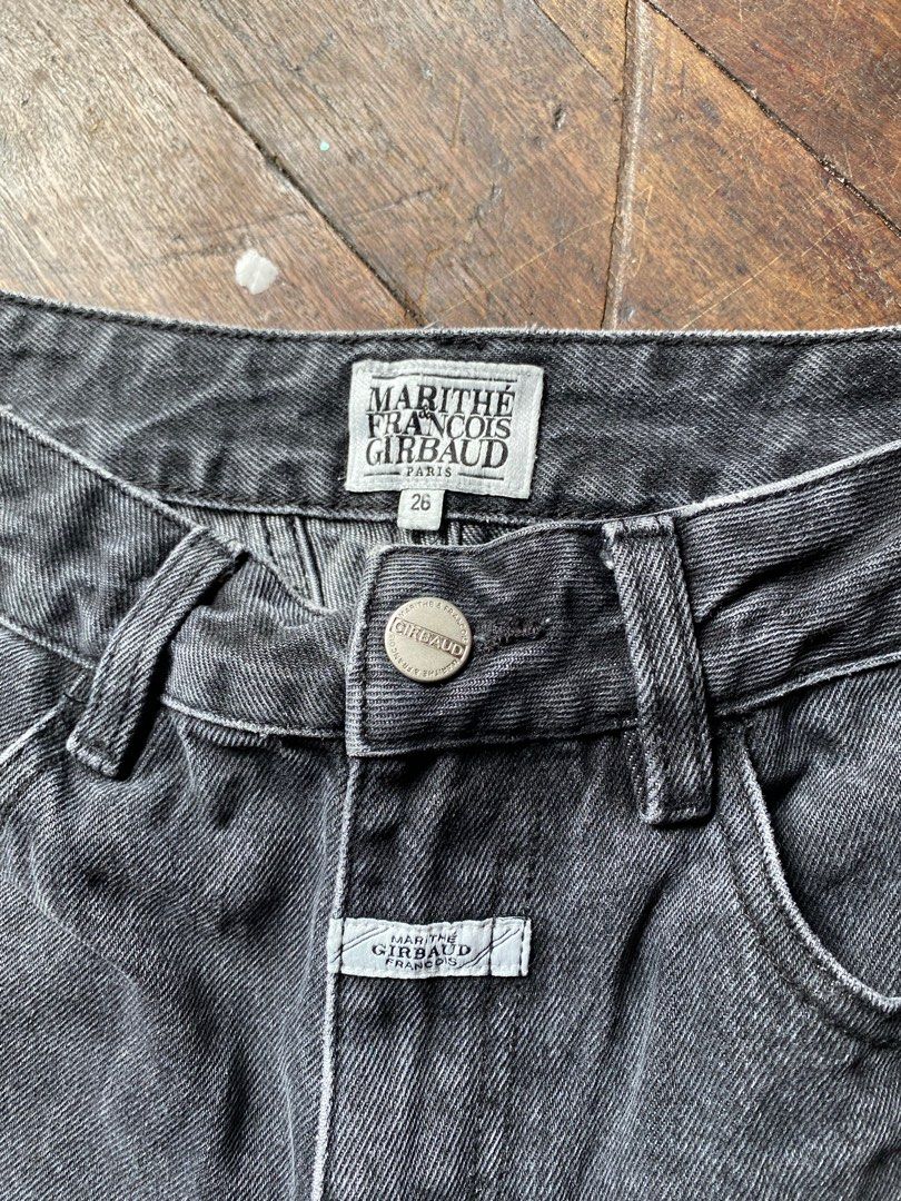 Marithe Francois Girbaud Pants (Category: Jeans) located in Quezon City. Submitted by notorious_dept (Listing ID 1382354128, Image 3). Description: - waistline 26 - length 41 - hem 7.5 Excellent Condi No Flaws.
