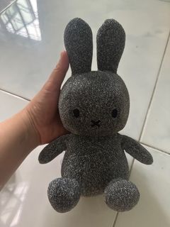 (Category: ) located in . Submitted by sunflowerteoh (Listing ID 1382376233, Image 1). Description: .