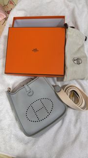 （分類：）位於 。 由 yipho2 提交（商品編號 1382298800，圖片 1）。簡介： 。
