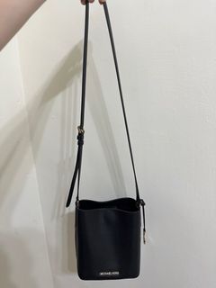 由 mandyniu8684230 (刊登 ID 1382342056，圖片 1) 提交，位於 的 (類別：)，說明：。
