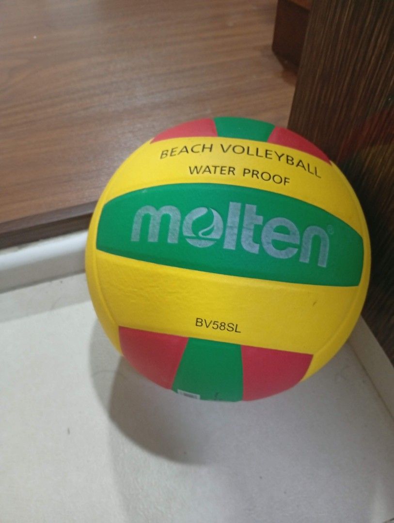 Molten Beach Volleyball BV58SL Sports Equipment Sports Games
