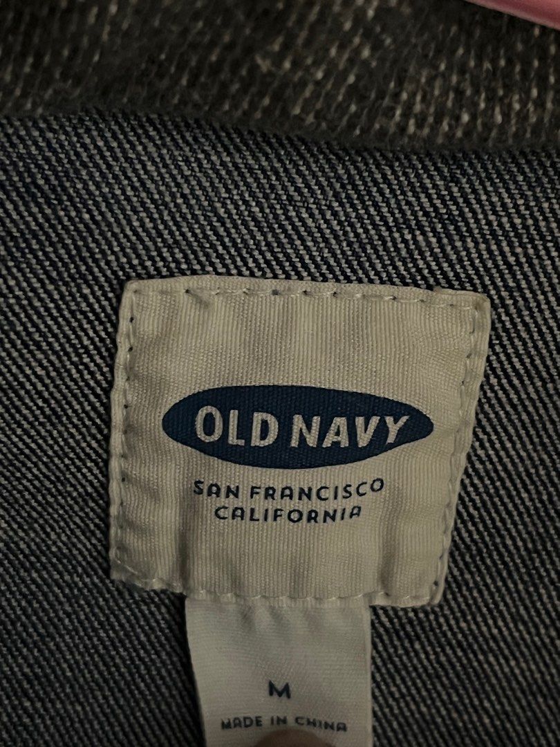 old navy denim jacket (Category: Coats, Jackets and Outerwear) located in Guinobatan. Submitted by declutteritems_ (Listing ID 1382340717, Image 2). Description: fits S-M.