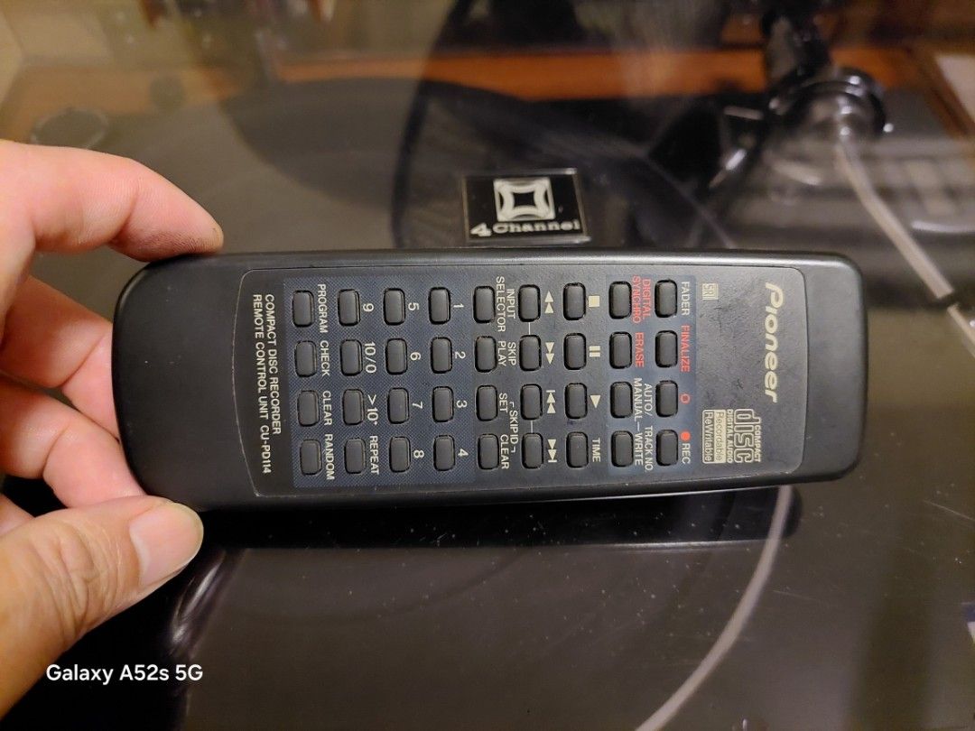 Pioneer PDR-D5 Remote control (Category: Portable Audio Accessories) located in Muntinlupa City. Submitted by Festu (Listing ID 1382388321, Image 1). Description: For sale P1,500 Original remote control for Pioneer PDR-D5 CD Player. Good condition.