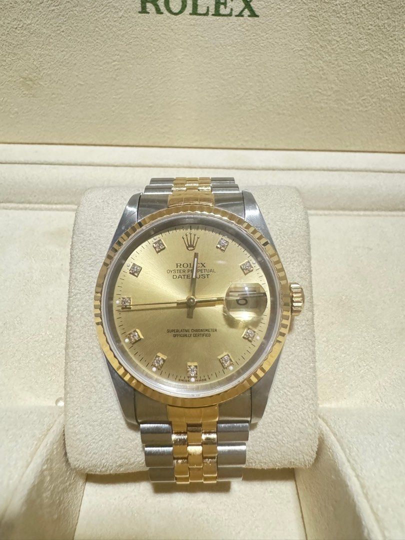Rolex Datejust (Category: Luxury Watches) located in Del Monte. Submitted by LuxPieces (Listing ID 1382493910, Image 1). Description: Rolex Datejust Size 36mm Champagne Diamond Dial Ref. 16233 E Serial -- Year 1990 9/10 condition Watch only 315k only.