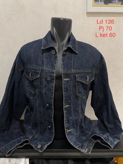(Kategori: ) berada di . Dikirim oleh atha_preloved (ID iklan 1382436981, Gambar 1). Deskripsi: .