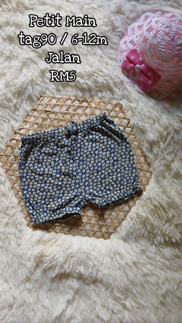 seluar (Category: Babies & Kids Fashion) located in Jasin. Submitted by b_molat (Listing ID 1382321533, Image 1). Description: .