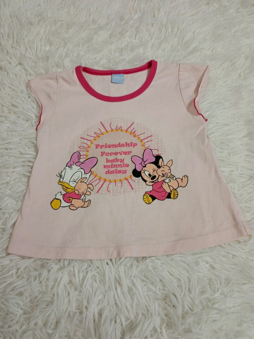 Set Jalan Girl (Category: Babies & Kids Fashion) located in Kuala Lumpur. Submitted by intandyna945093 (Listing ID 1382378943, Image 2). Description: size 1y-2y++ seluar pink tu soft jean ye.