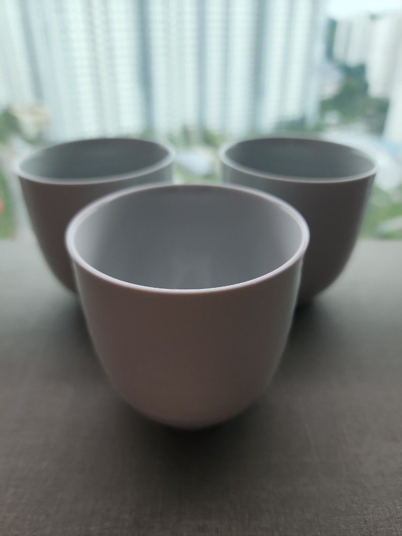 Set of 3 Modern Japanese White Ceramic Tea Cups