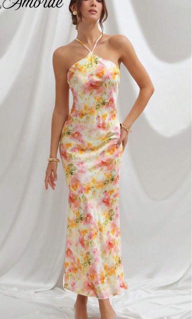 Shein Halter Floral Dress (Category: Dresses) located in Paranaque City. Submitted by mrgrtlz (Listing ID 1382303755, Image 1). Description: .