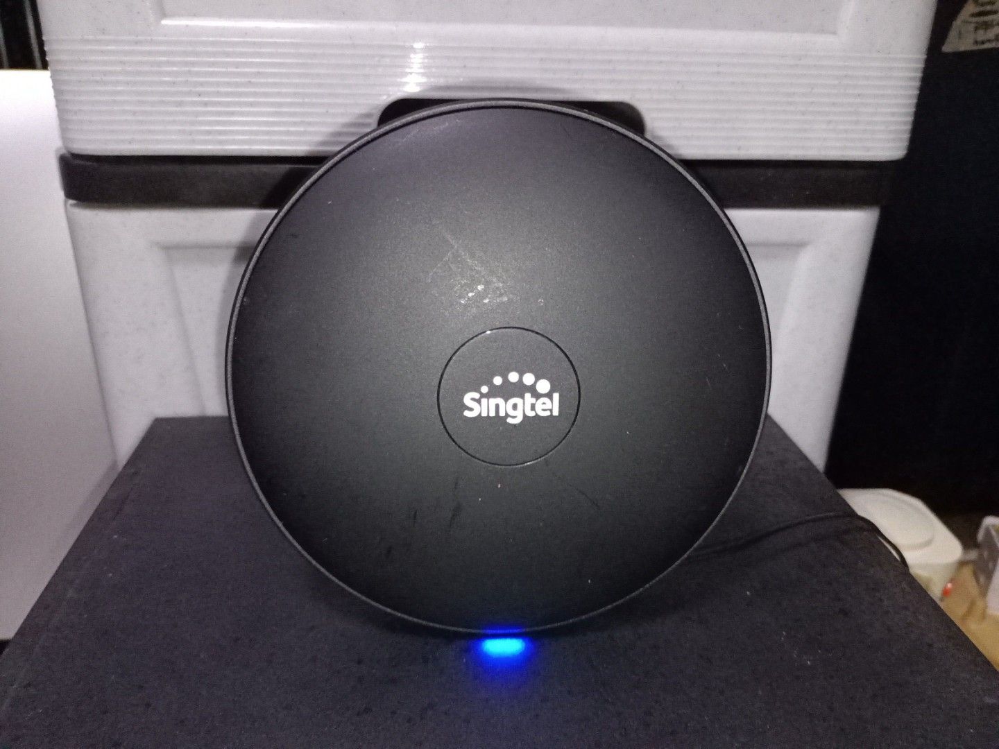 Singtel Mesh Extender V263149093363969111