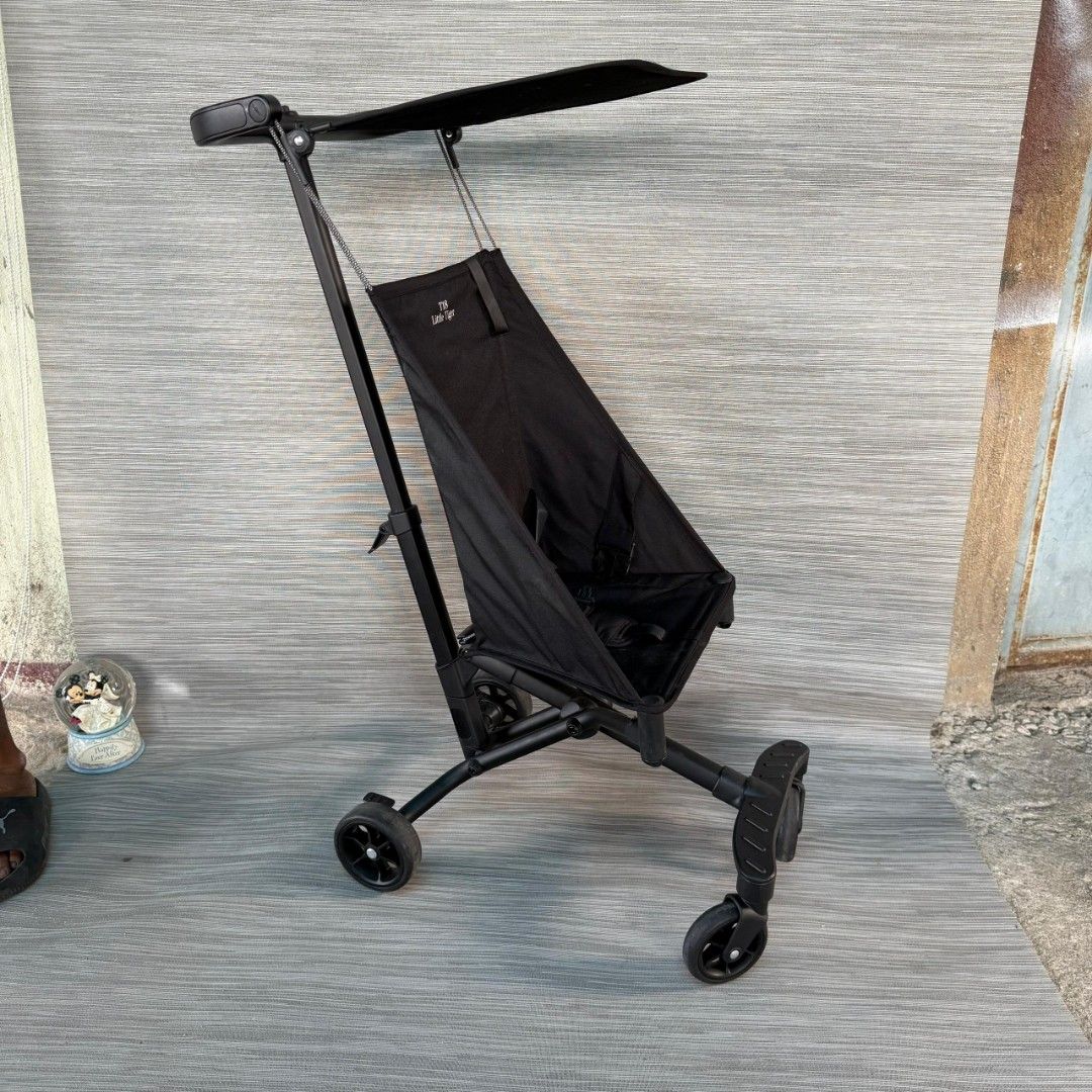 Stock Clearance Stroller (Category: Strollers) located in Kuala Lumpur. Submitted by putrialeey80497 (Listing ID 1382298539, Image 2). Description: good condition item used/ bundle Dari Singapore base Kelantan.