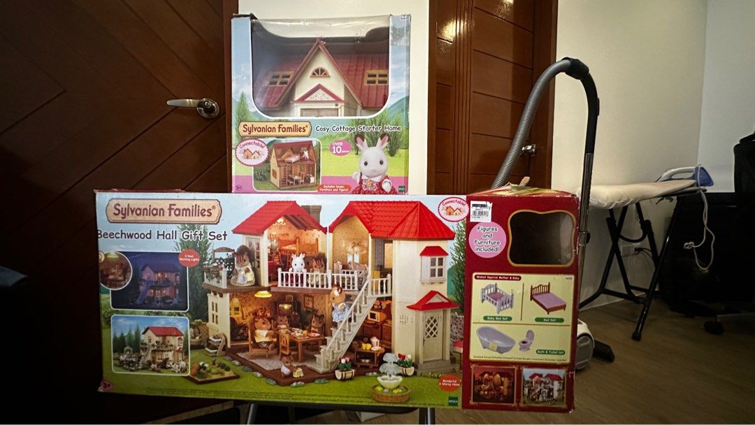 Sylvanian Families doll house with box (Category: Kids Toys) located in Taguig. Submitted by templeofyouth (Listing ID 1382378528, Image 1). Description: As is where is For pick up or delivery .