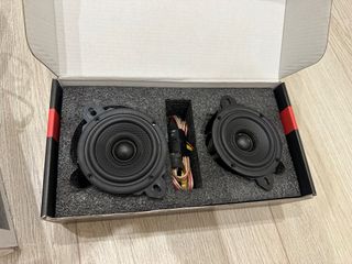 由 r870509car74231 (刊登 ID 1382467495，圖片 1) 提交，位於 的 (類別：)，說明：。