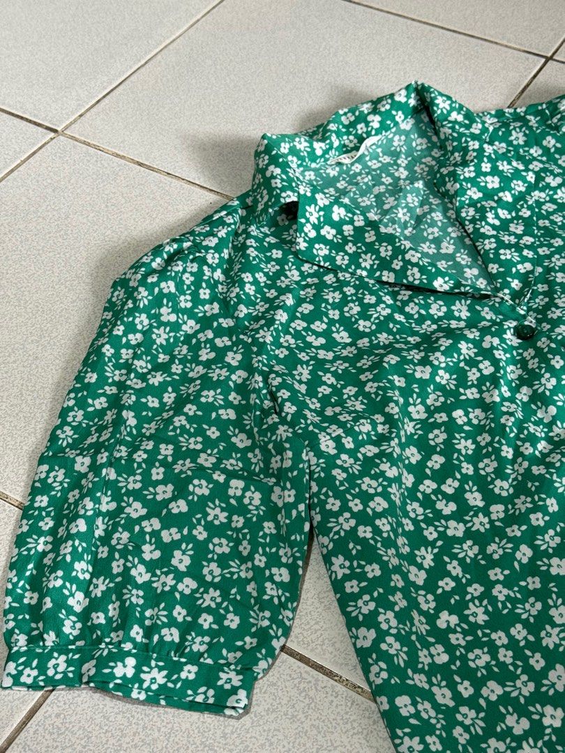 Terranova Satin Shirt (Category: Shirts) located in Palayan City. Submitted by decluttering_2018 (Listing ID 1382422037, Image 1). Description: Used twice Fits small to medium.