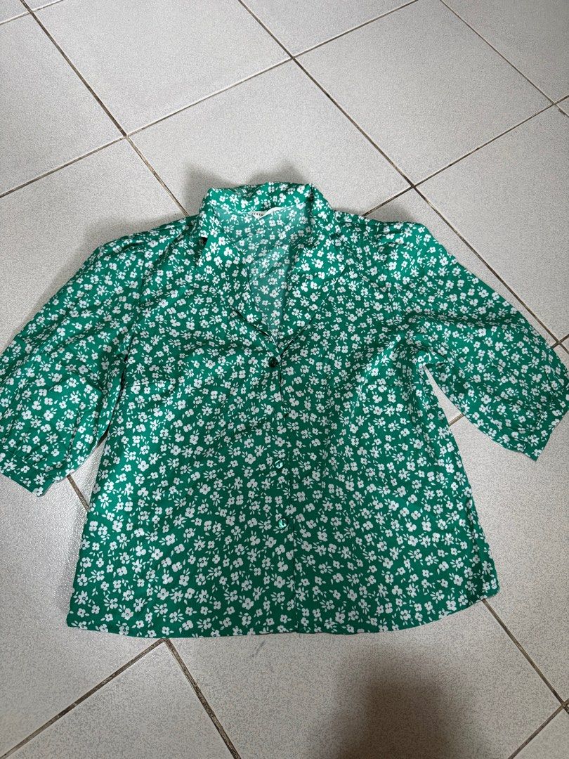Terranova Satin Shirt (Category: Shirts) located in Palayan City. Submitted by decluttering_2018 (Listing ID 1382422037, Image 2). Description: Used twice Fits small to medium.