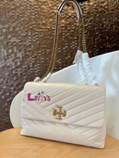 (Kategori: ) berada di . Dikirim oleh lavins_bydianpawestri (ID iklan 1382319126, Gambar 1). Deskripsi: .