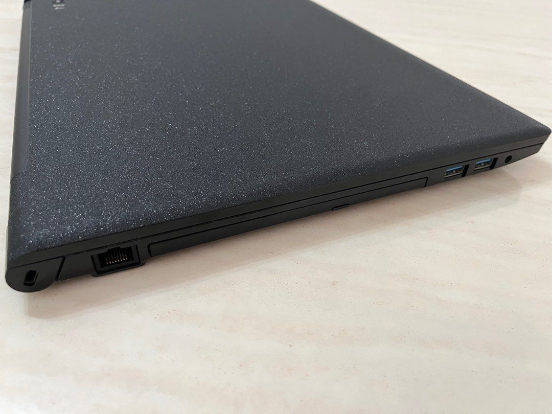 Toshiba Dynabook B65/B (refurbished commercial laptop)63165662276227114