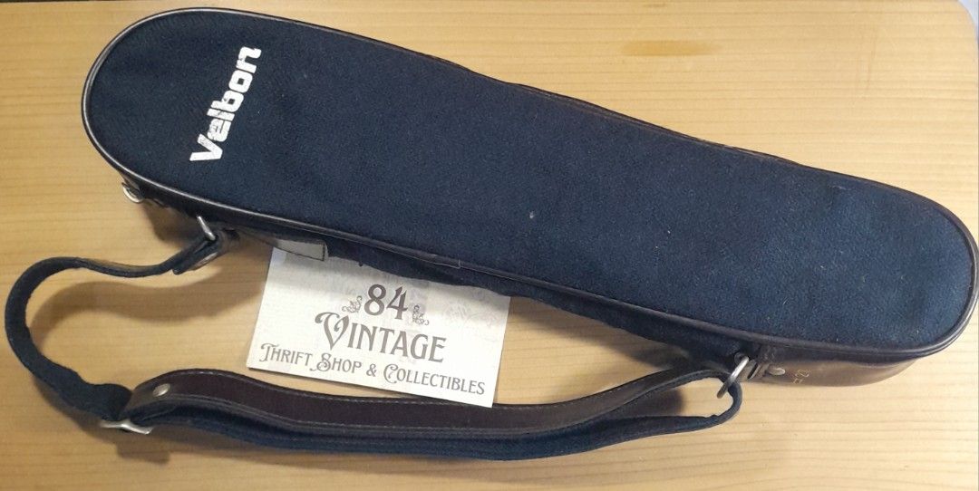 Tripod Bag (Category: Camera Bags & Carriers) located in Las Pinas. Submitted by 84vintage (Listing ID 1382473464, Image 1). Description: Actual photos posted. Please examine them carefully as they are part of the description. --📌 MUST READ Before Dealing with us 📌-- ⚠️Price is posted. No lowballs please. ⚠️Vintage items are only sold As Is Where Is. If you want new items without any flaws, you can buy at the mall. Please manage your expectatio