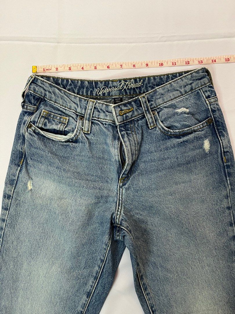 Universal Thread Light Washed Skinny Denim Jeans (Category: Jeans) located in Munoz. Submitted by ch.boutique (Listing ID 1382417275, Image 3). Description: 📍 Location: Muñoz, Nueva Ecija 💳 Payment: Payment first (GCash; details will be sent upon order) 🚚 Shipping: Shipping fee shouldered by the buyer (J&T or LBC) 📦 Condition: All items are quality items. Please check photos and descriptions carefully before ordering. 📏 Size & Fit: Please re