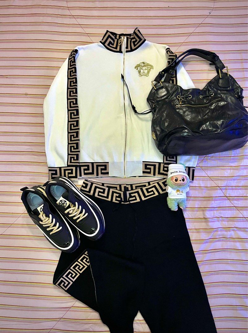 v inspired knitted tracksuit coordinates - track jacket & jogging pants (Category: Sets or Coordinates) located in Bacoor. Submitted by preluvedbyasia (Listing ID 1382403092, Image 1). Description: fits sizes small-semi large - stretchy! very high quality! message me if you have more questions! 📍bacoor mop: gcash .