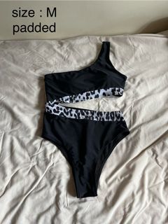 (Category: ) located in . Submitted by thegraceescape (Listing ID 1382296344, Image 1). Description: .