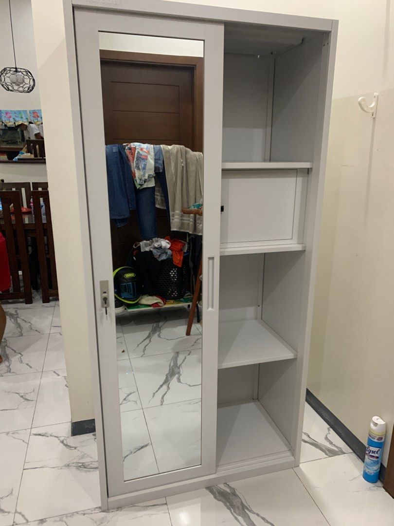 Wardrobe Sliding Doors W Full body mirror (Category: Shelves, Cabinets & Racks) located in Cavite. Submitted by ralphfrncsc (Listing ID 1382452235, Image 2). Description: GCASH UPON DELIVERY via lalamove 09500647701 MALAGASANG IMUS CAVITE .
