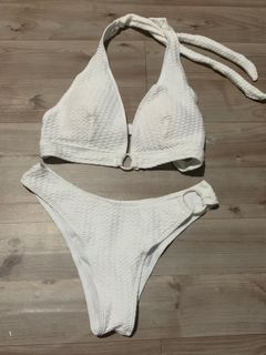 (Category: ) located in . Submitted by cocochenelle27 (Listing ID 1382443603, Image 1). Description: .