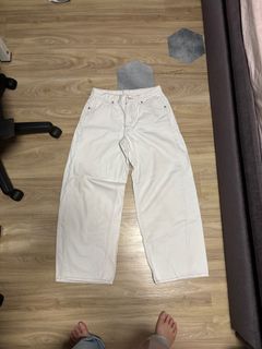 (Category: ) located in . Submitted by weeeye03 (Listing ID 1382427496, Image 1). Description: .