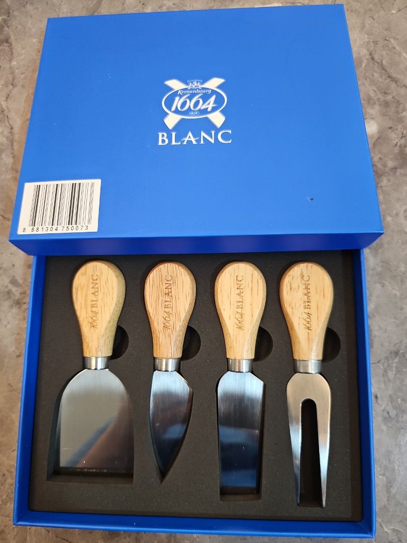 1664 Blanc Cheese Knife Set