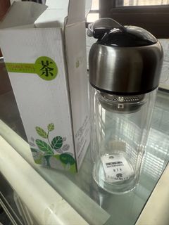 由 cccccccccyyy (刊登 ID 1382553287，圖片 1) 提交，位於 的 (類別：)，說明：。
