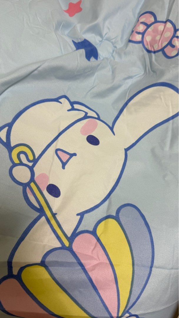由 claire010101 (刊登 ID 1382611783，圖片 2) 提交，位於 新北市 (New Taipei) 的 大耳狗 庫洛米太空棉被（單人） (類別：床具浴巾)，說明：全新未使用過 僅拆開拍照而已 材質超好～ 睡覺超舒服❤️ 🉑賣-便。