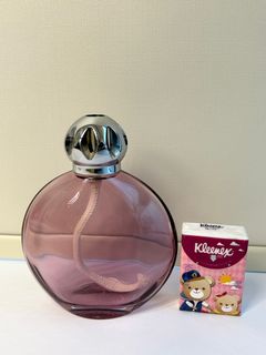 （分類：）位於 。 由 super.__.mari10 提交（商品編號 1382618173，圖片 1）。簡介： 。
