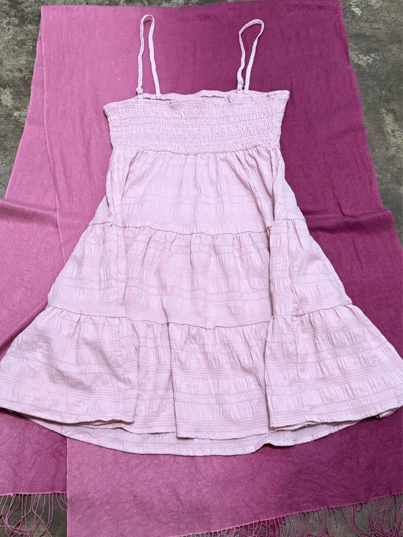 💝✨ cute light pink smocked babydoll dress! (Category: Dresses) located in Manila. Submitted by itstheukayforme (Listing ID 1382556992, Image 3). Description: — ˗ˋ ୨୧ ˊ˗ — 💝 𝙙𝙚𝙩𝙖𝙞𝙡𝙨: 🧷 𝘴𝘪𝘻𝘦: s-m 🧷 𝘪𝘴𝘴𝘶𝘦𝘴: none — ˗ˋ ୨୧ ˊ˗ — 💝 mop: bank transfer/gcash 💝 mod: lalamove/j&t .
