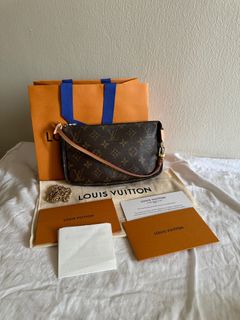 (Category: ) located in . Submitted by theskinnypetite (Listing ID 1382549083, Image 1). Description: .