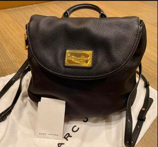 (Category: ) located in . Submitted by kuanhing (Listing ID 1382589298, Image 1). Description: .