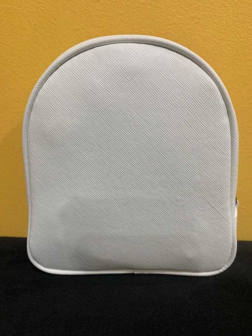 Bbw bag (Category: Diaper Bags & Wetbags) located in Puchong. Submitted by raralara (Listing ID 1382631237, Image 2). Description: .