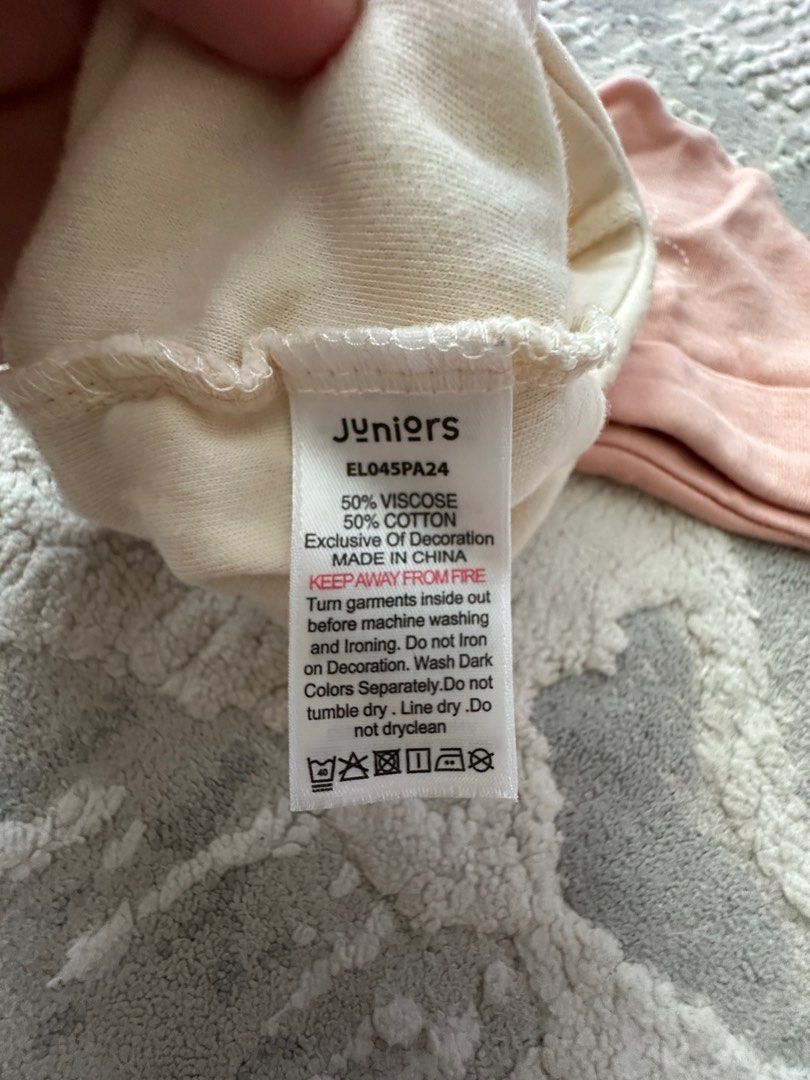 Beanies (Category: Babies & Kids Fashion) located in Kuala Lumpur. Submitted by ytz_b (Listing ID 1382517083, Image 2). Description: .