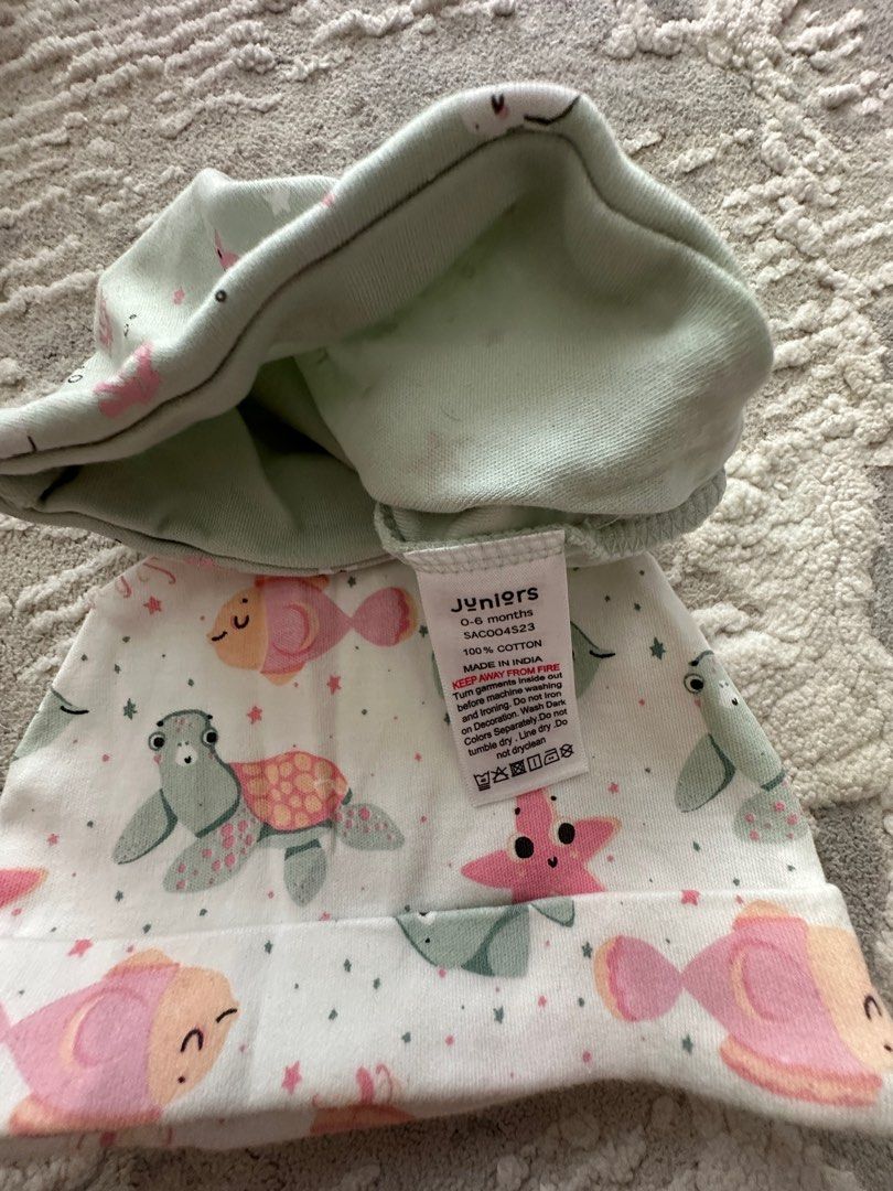 Beanies (Category: Babies & Kids Fashion) located in Kuala Lumpur. Submitted by ytz_b (Listing ID 1382517301, Image 3). Description: .