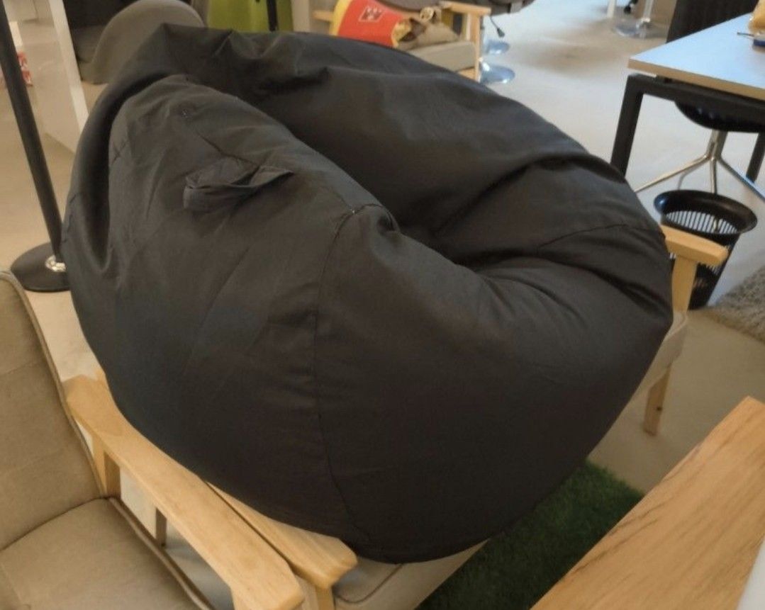 Black Beanbag - Comfortable and Stylish