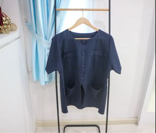 (Kategori: ) berada di . Dikirim oleh petite.preloved23 (ID iklan 1382585070, Gambar 1). Deskripsi: .