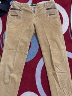 (Kategori: ) berada di . Dikirim oleh gyanpasyah25 (ID iklan 1382538002, Gambar 1). Deskripsi: .