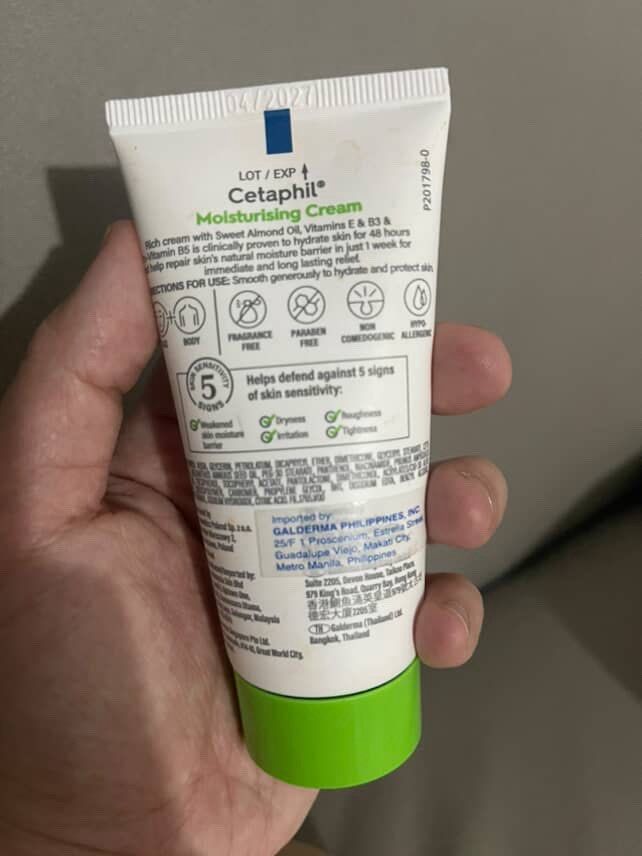 cetaphil moisturizer (Category: Face Care) located in Minalin. Submitted by ccsm03 (Listing ID 1382643070, Image 2). Description: .