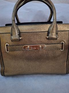 (Kategori: ) berada di . Dikirim oleh prelovedby_ayra (ID iklan 1382585314, Gambar 1). Deskripsi: .